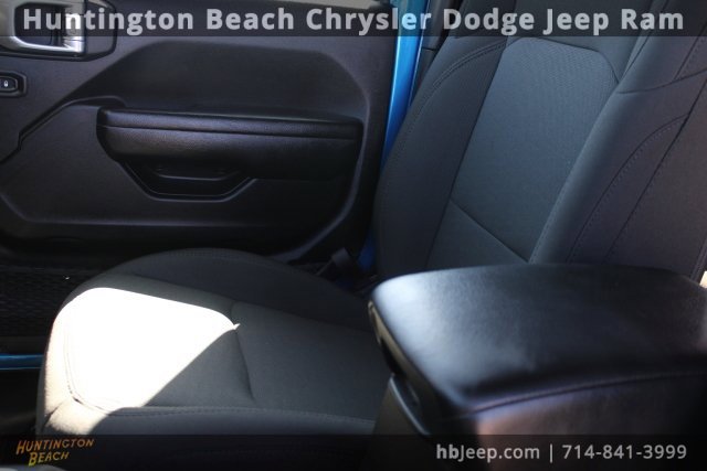 Used 2021 Jeep Wrangler Unlimited Sport image 33