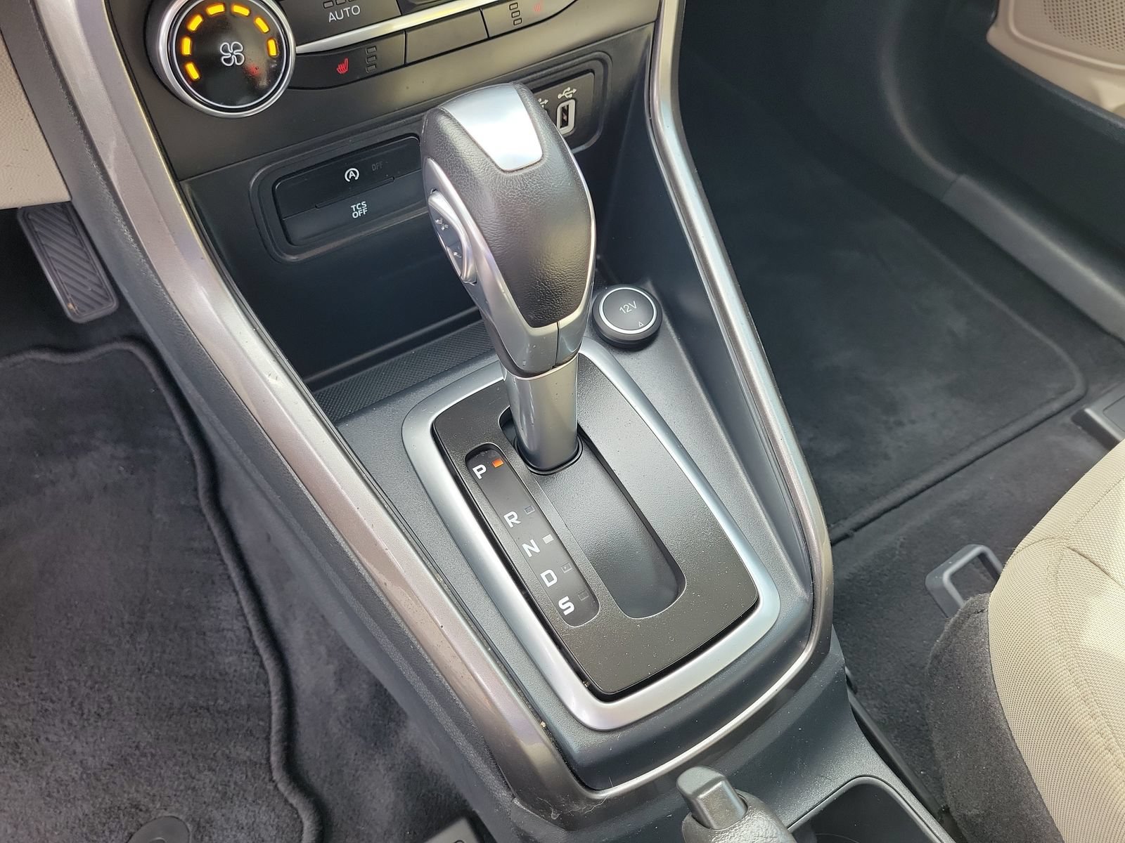 Used 2021 Ford EcoSport SE FWD image 25