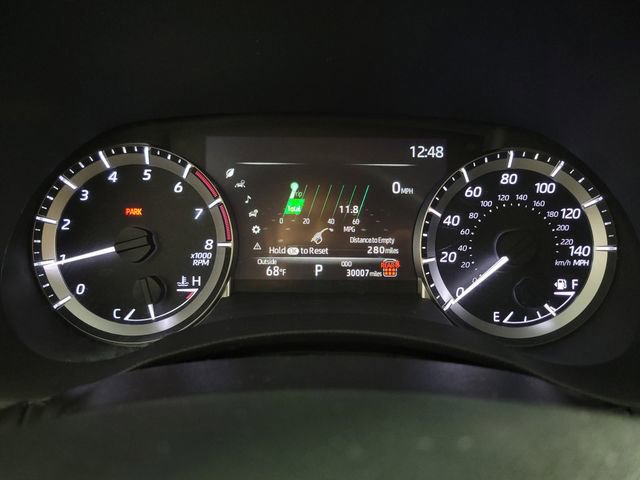 Used 2024 Toyota Highlander LE AWD/4WD image 21