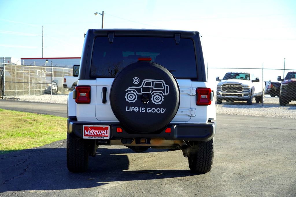 Used 2021 Jeep Wrangler Unlimited Sahara w/ Safety Group image 7