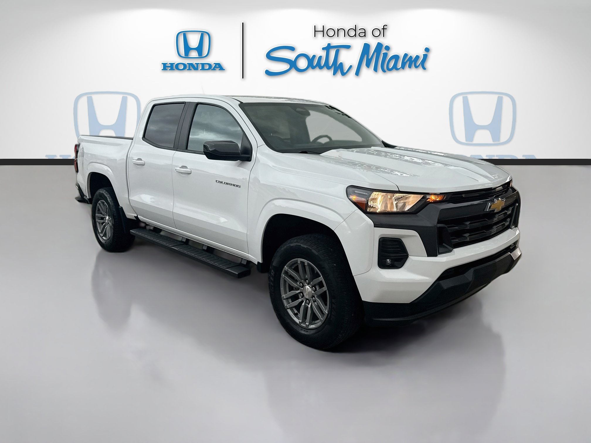 Used 2024 Chevrolet Colorado LT w/ LT Convenience Package