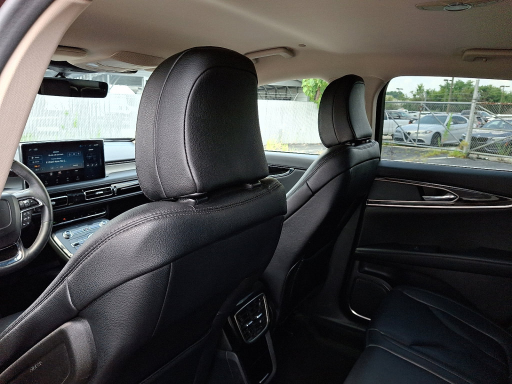 Used 2022 Lincoln Nautilus AWD image 21