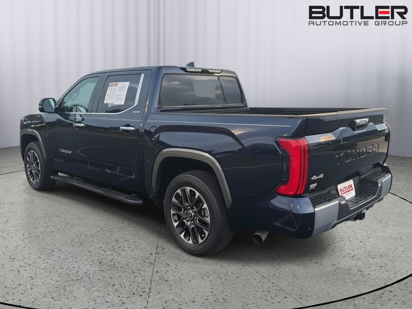 Used 2023 Toyota Tundra Limited AWD/4WD image 4