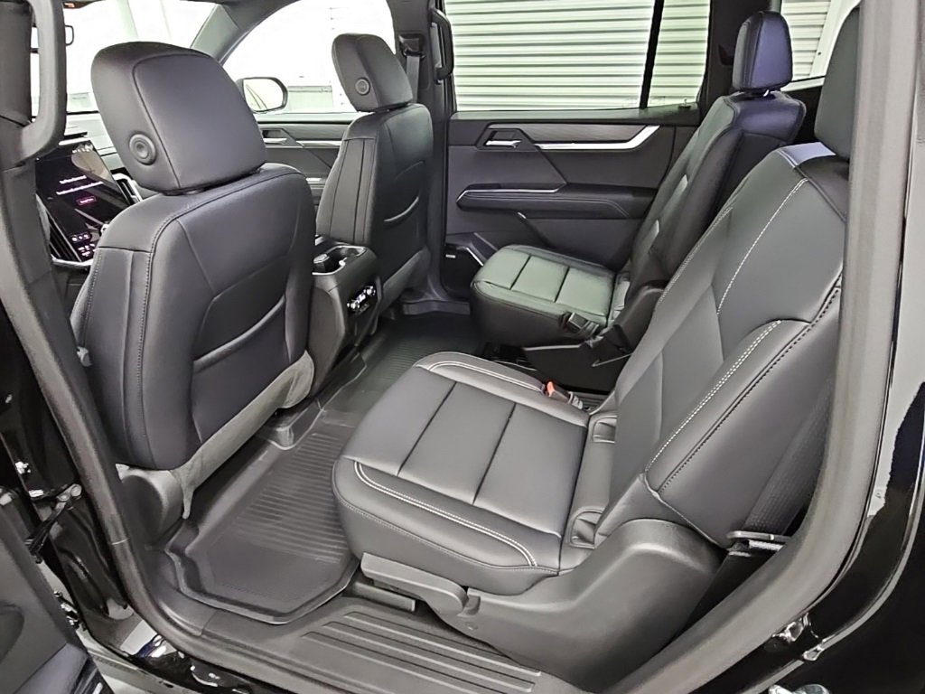 New 2026 GMC Acadia Elevation w/ Black Edition image 29