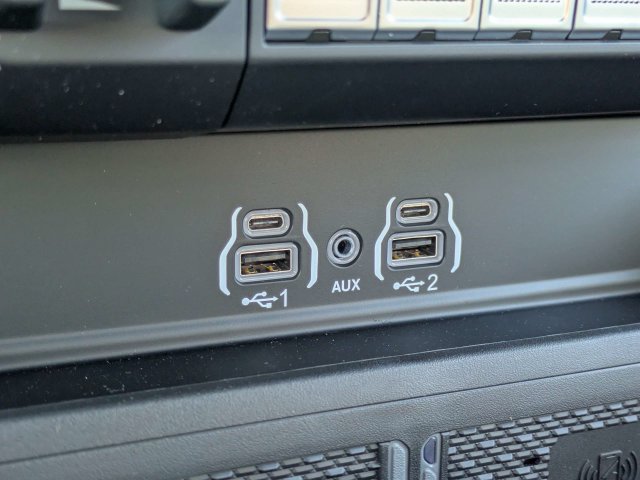 New 2026 RAM 3500 Big Horn AWD/4WD image 25