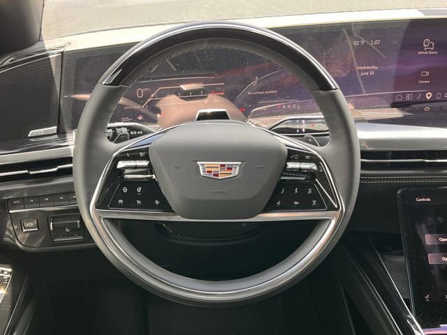 New 2026 Cadillac Escalade Sport w/ Touring Package AWD/4WD image 11