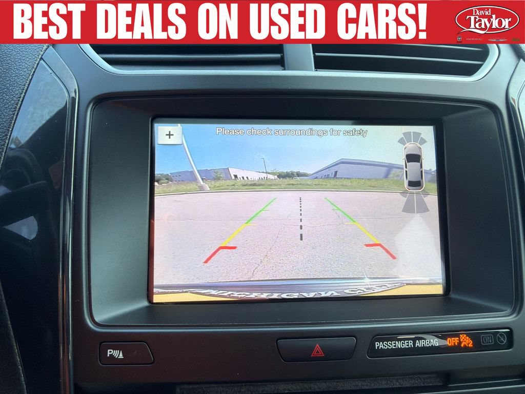 Used 2018 Ford Explorer XLT w/ Equipment Group 202A FWD image 14