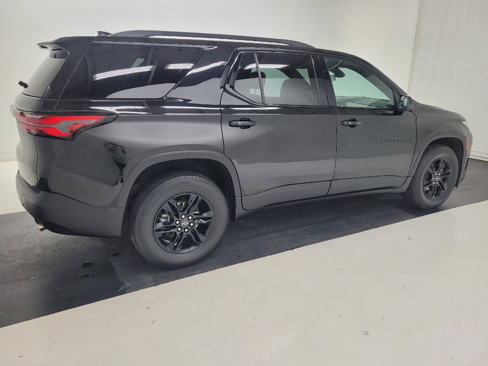 Used 2023 Chevrolet Traverse LS w/ Midnight/Sport Edition FWD image 10