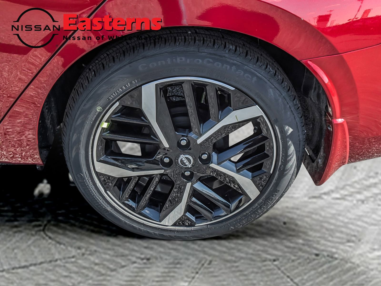 New 2025 Nissan Versa SR w/ Trunk Package image 28