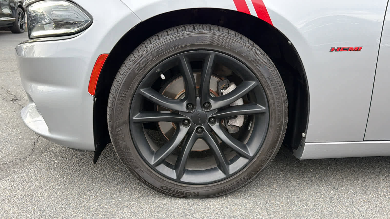 Used 2016 Dodge Charger R/T image 9