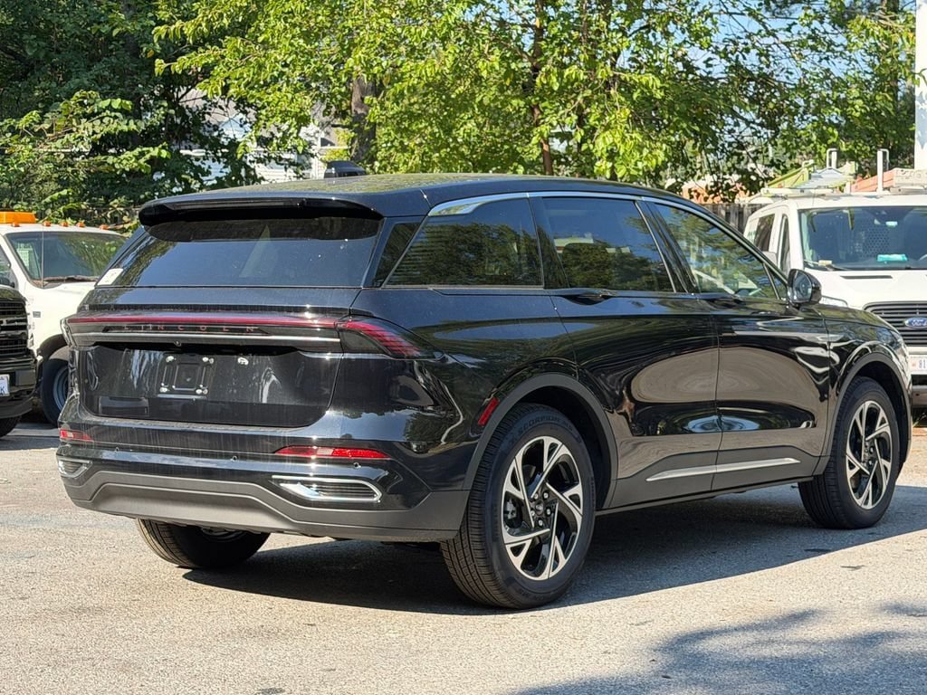 New 2026 Lincoln Nautilus Premier w/ Equipment Group 102A AWD/4WD image 4