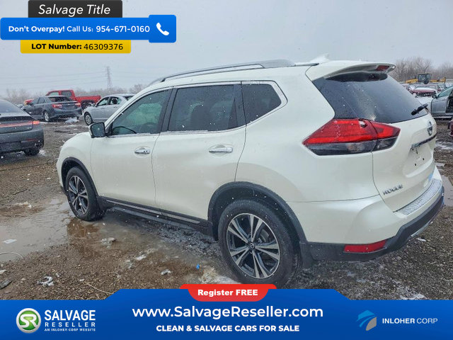 Used 2017 Nissan Rogue SL w/ SL Premium Package image 3