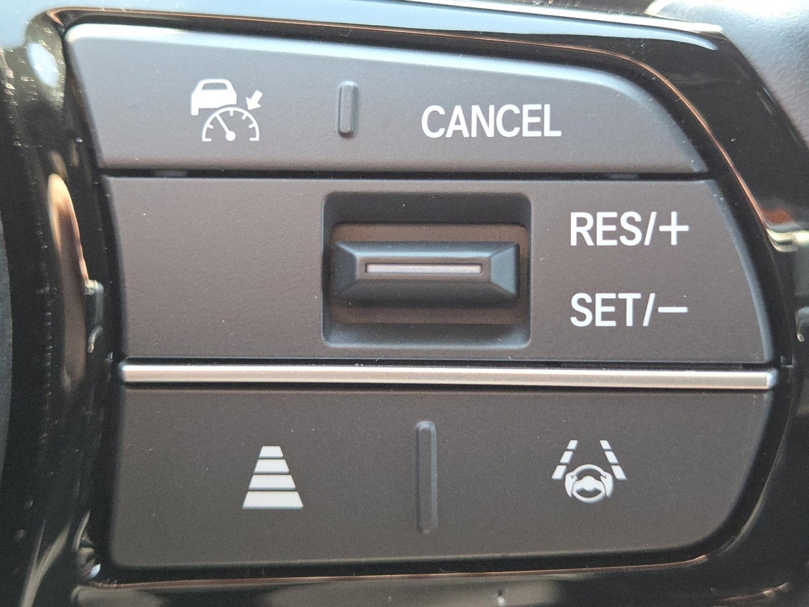 New 2026 Honda HR-V Sport image 29