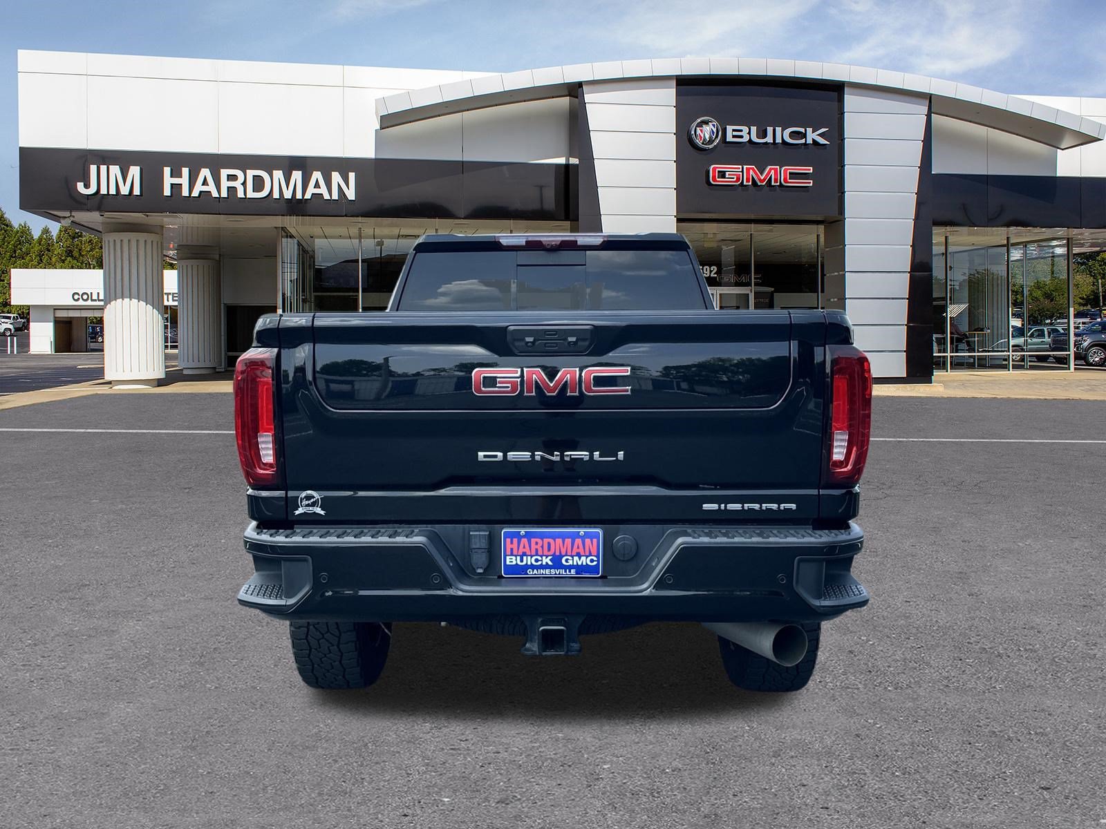 Used 2023 GMC Sierra 3500 Denali w/ Denali Black Diamond Edition AWD/4WD image 6