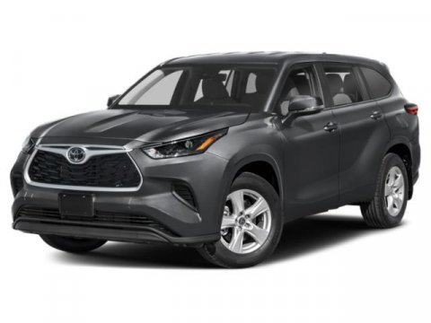 Used 2025 Toyota Highlander LE FWD image 1