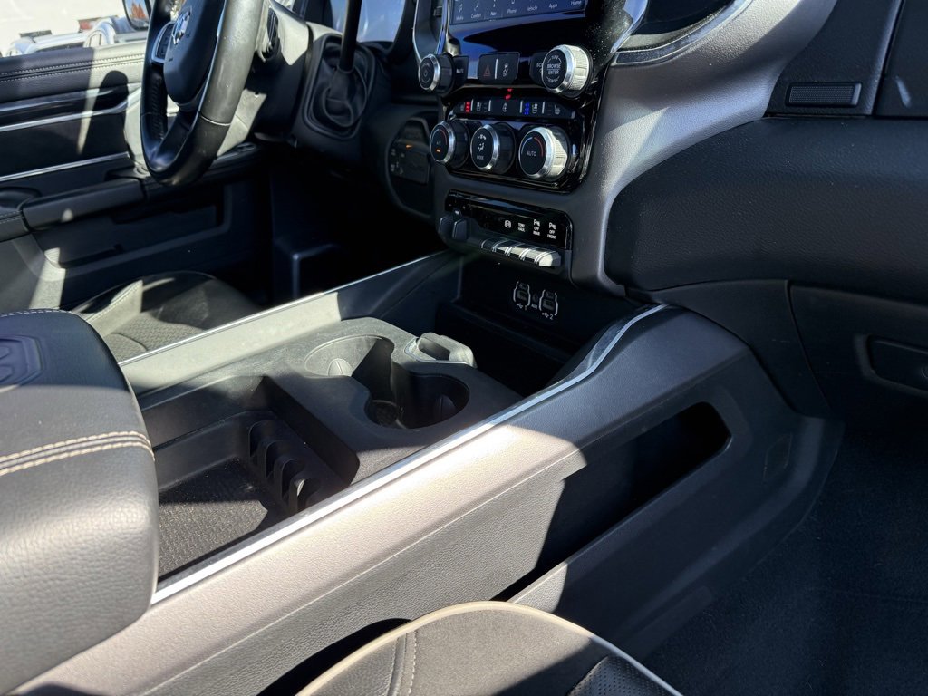 Used 2022 RAM 2500 Laramie w/ Night Edition image 38