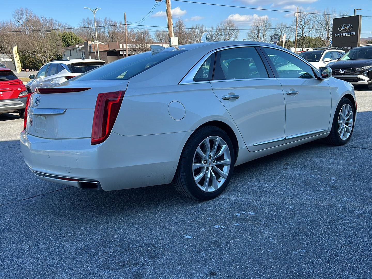 Used 2015 Cadillac XTS Luxury w/ Driver Awareness Package image 5