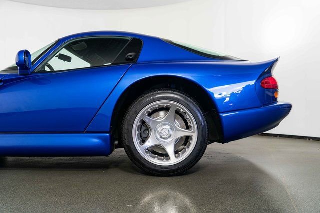 Used 1996 Dodge Viper GTS RWD image 13