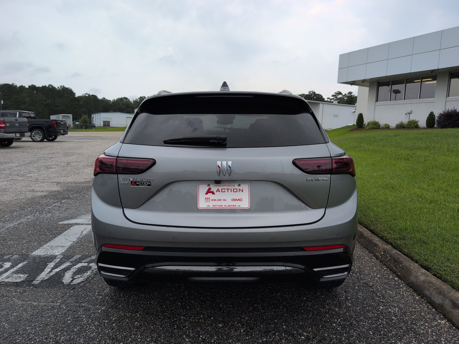 Used 2025 Buick Envision Sport Touring AWD/4WD image 3
