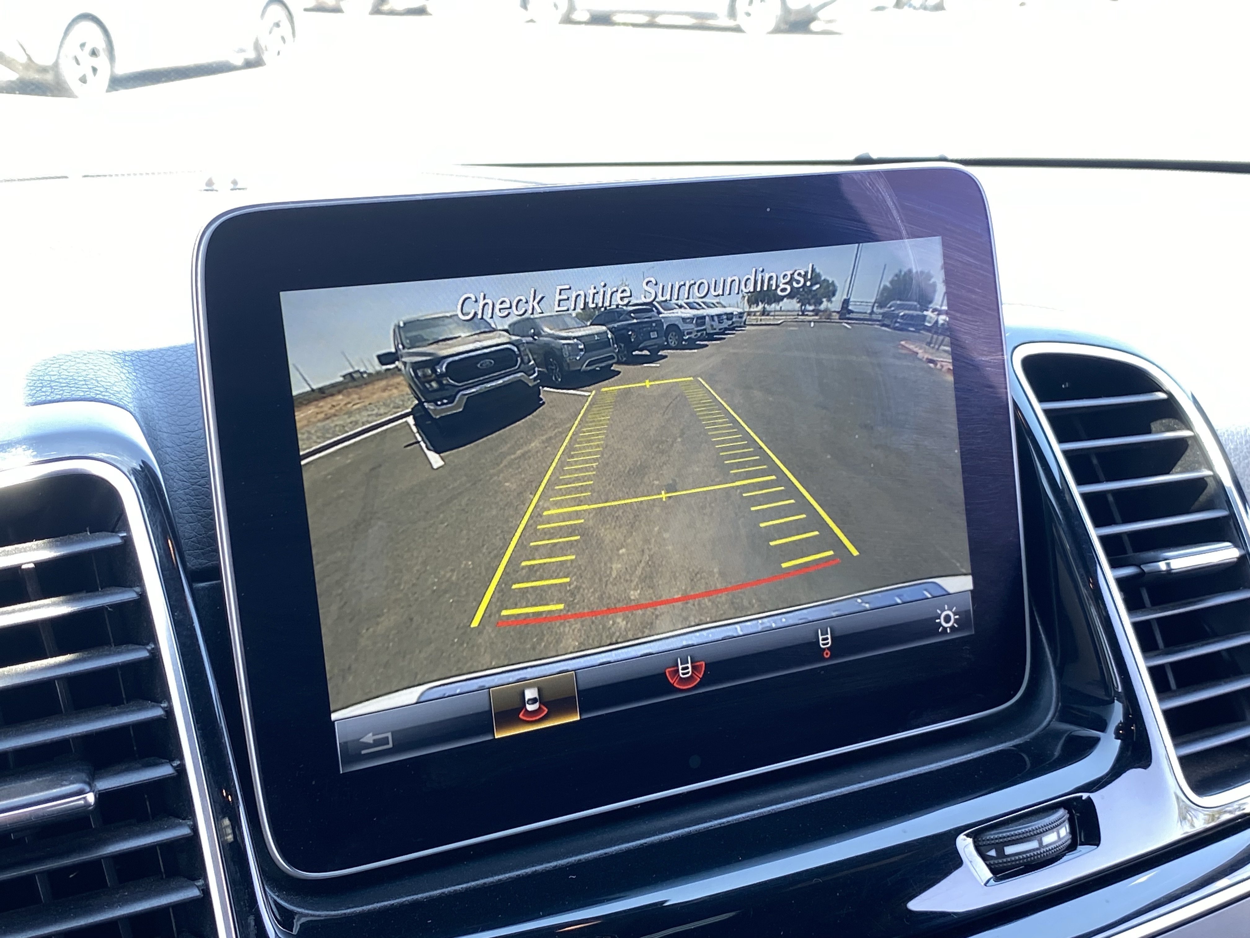 Used 2019 Mercedes-Benz GLE 400 4MATIC image 24