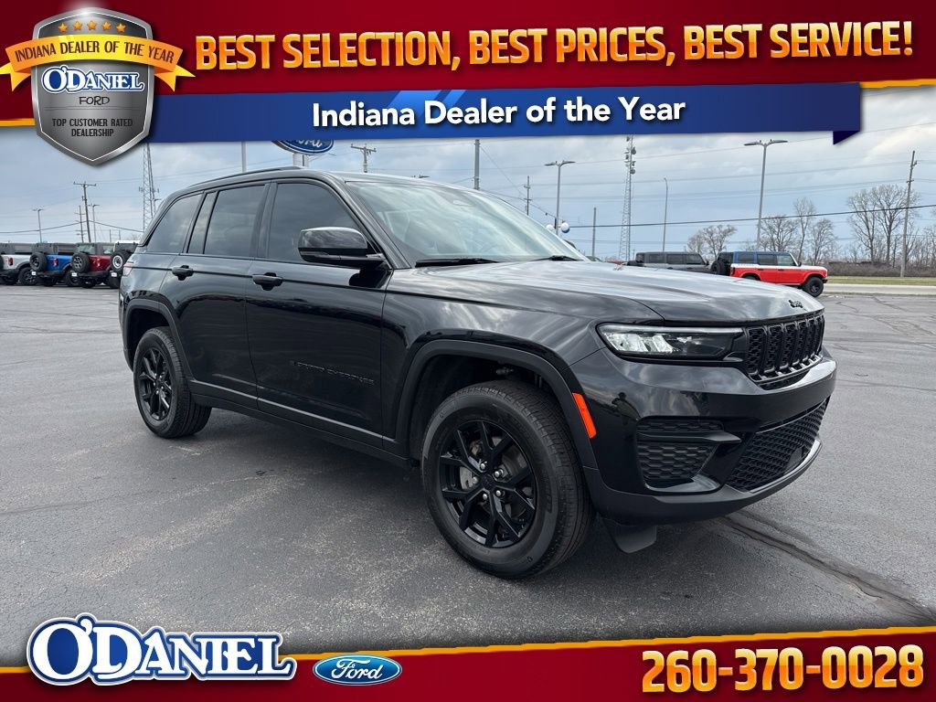 Used 2024 Jeep Grand Cherokee Altitude