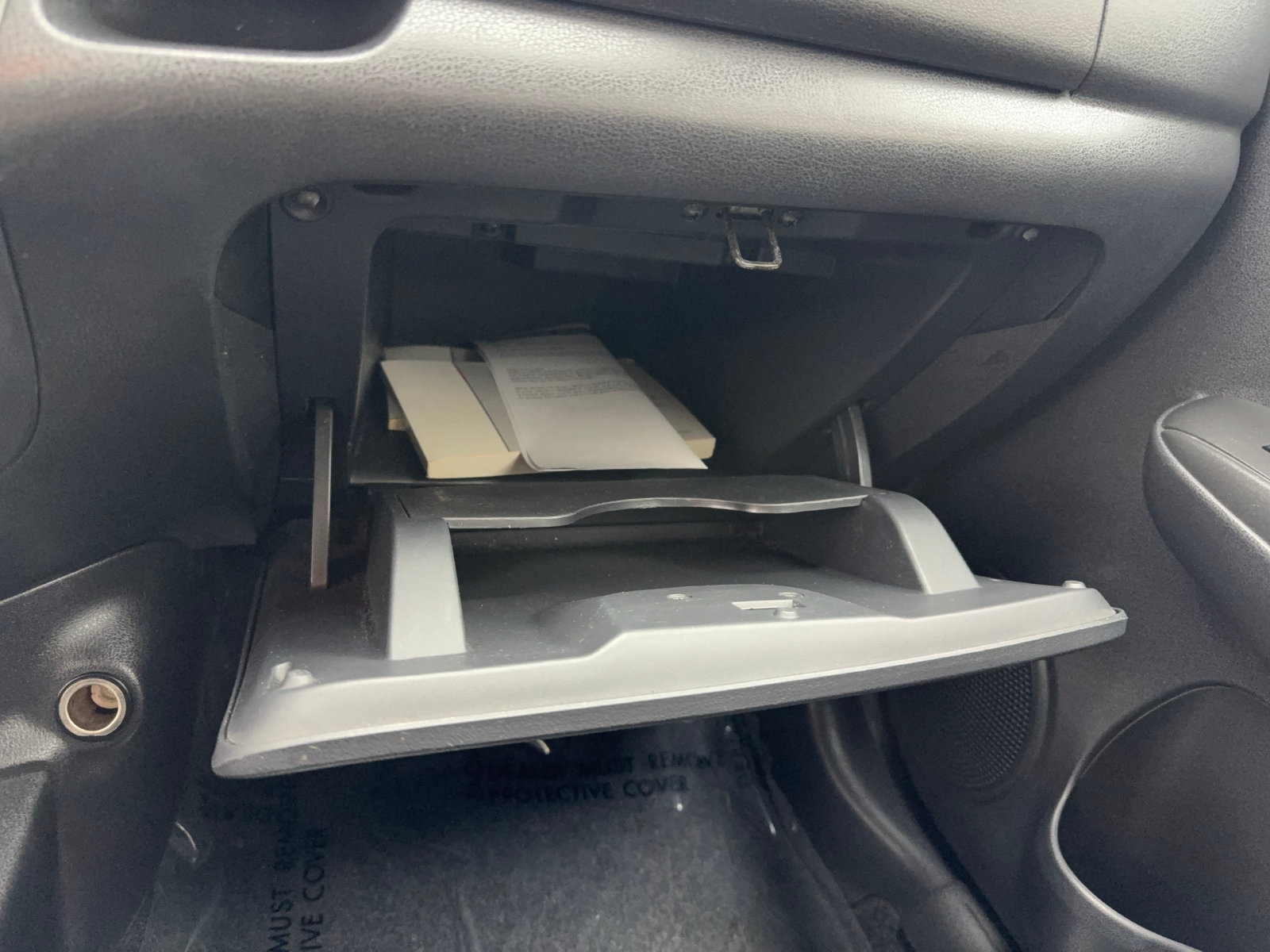 Used 2019 Nissan Versa Note SV FWD image 22