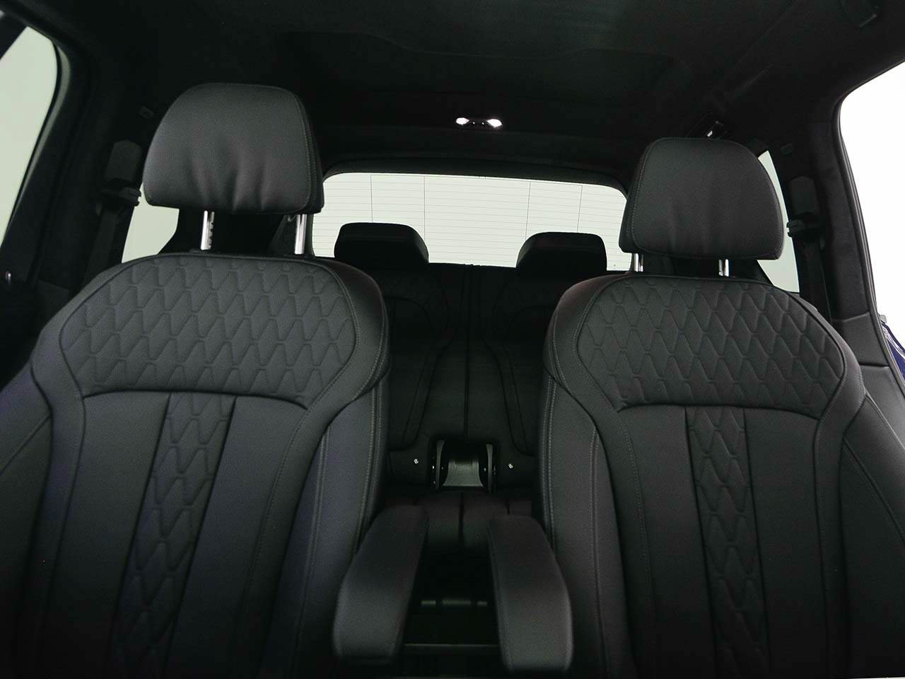 New 2026 BMW ALPINA XB7 AWD/4WD image 11