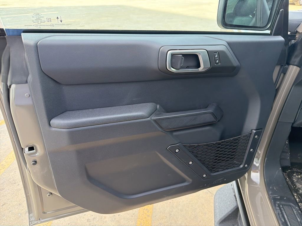 New 2025 Ford Bronco Big Bend w/ Black Diamond Package image 10