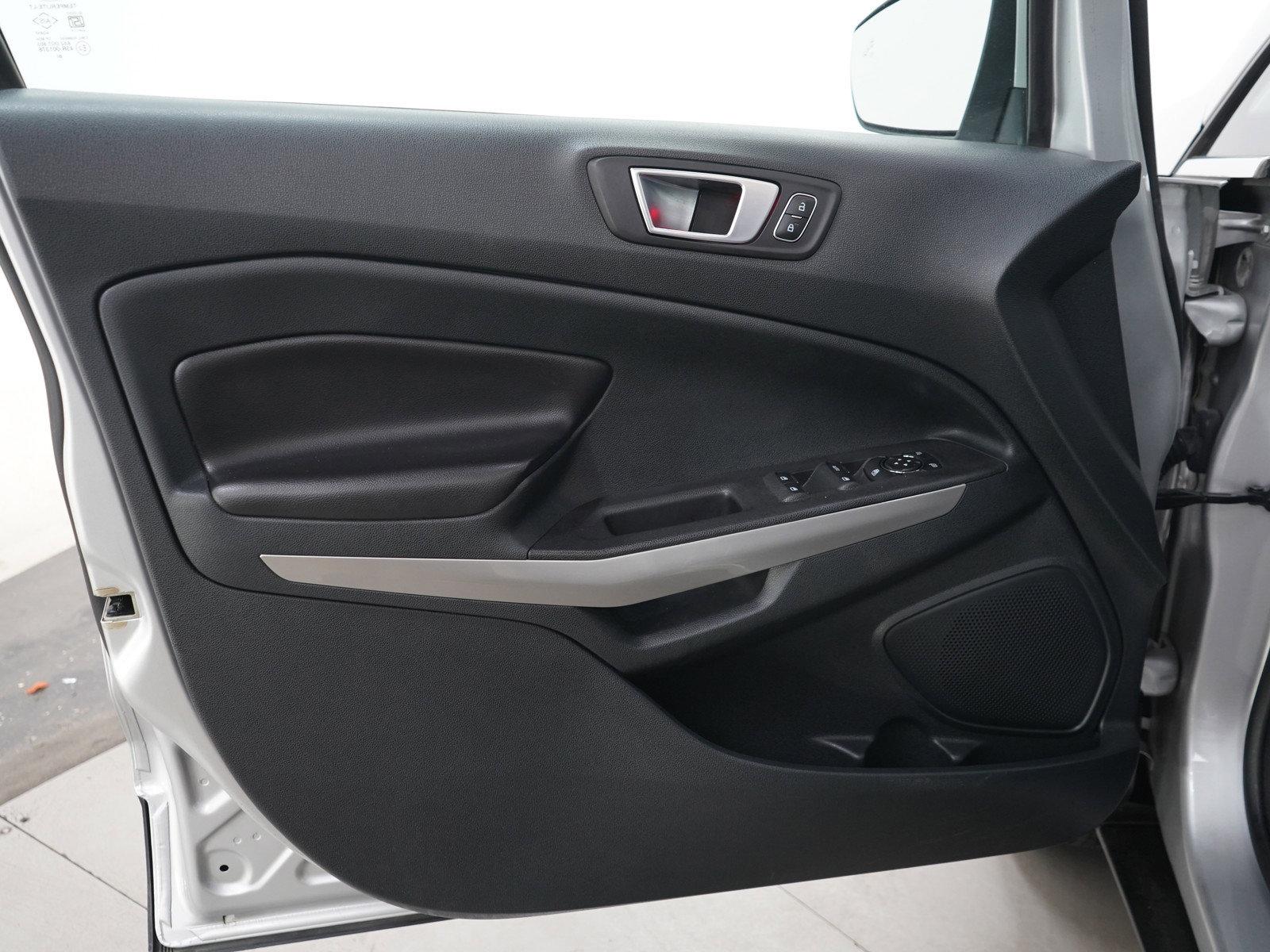 Used 2019 Ford EcoSport Titanium FWD image 19