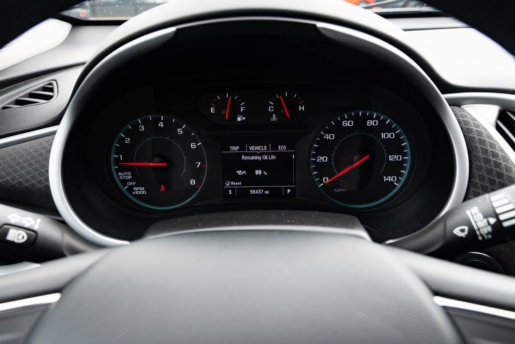 Used 2023 Chevrolet Malibu LT FWD image 12