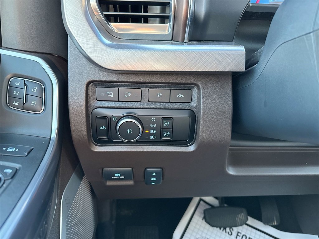 Used 2024 Ford F350 King Ranch w/ Chrome Package image 18
