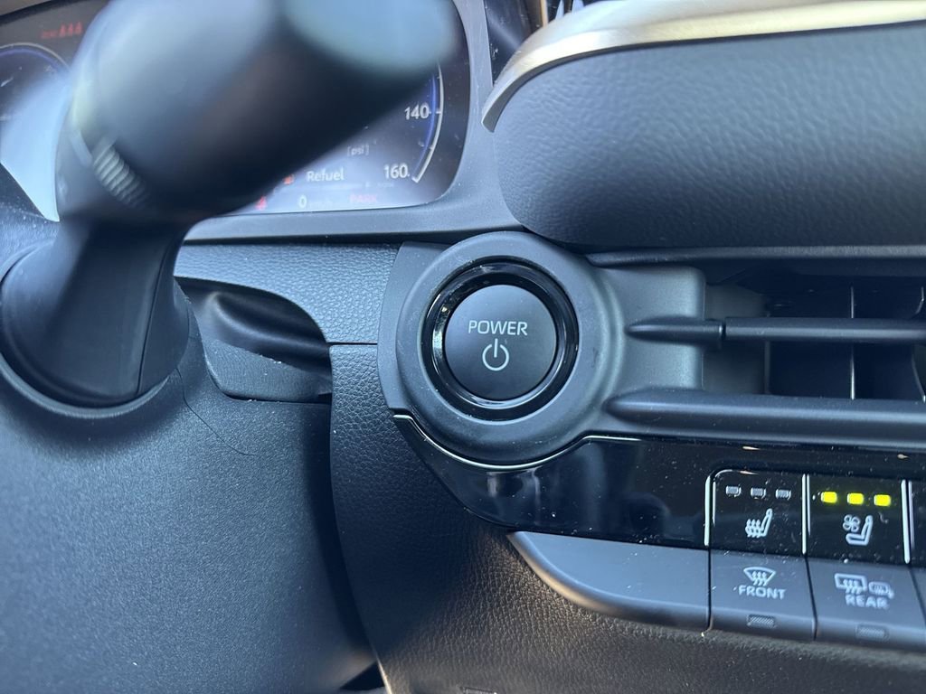 Used 2025 Toyota Crown Platinum image 22