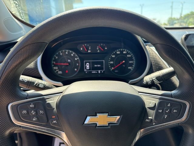 Used 2024 Chevrolet Malibu LT FWD image 18