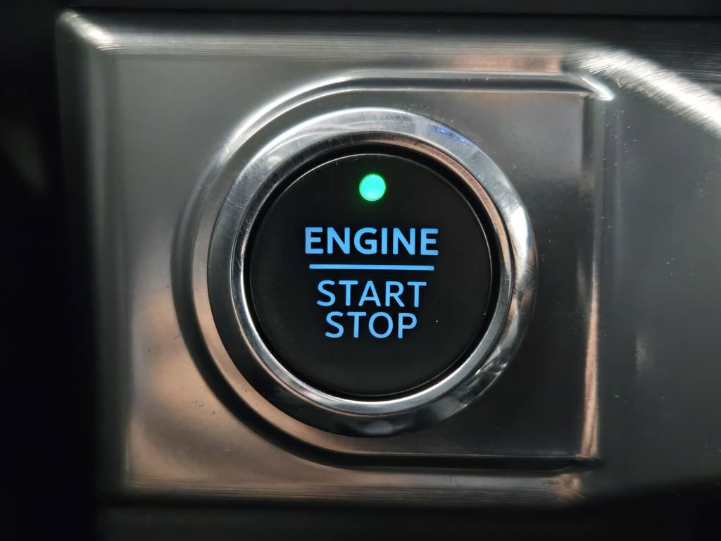 Used 2023 Ford F150 Lariat w/ Equipment Group 502A High image 23