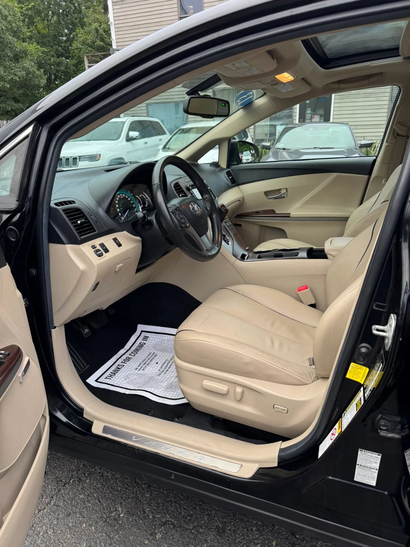 Used 2013 Toyota Venza XLE w/ XLE Premium Pkg AWD/4WD image 23