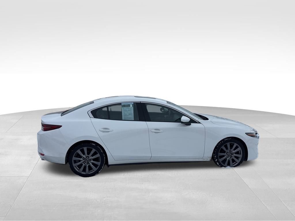 Used 2019 MAZDA MAZDA3 Sedan w/ Premium Package image 11