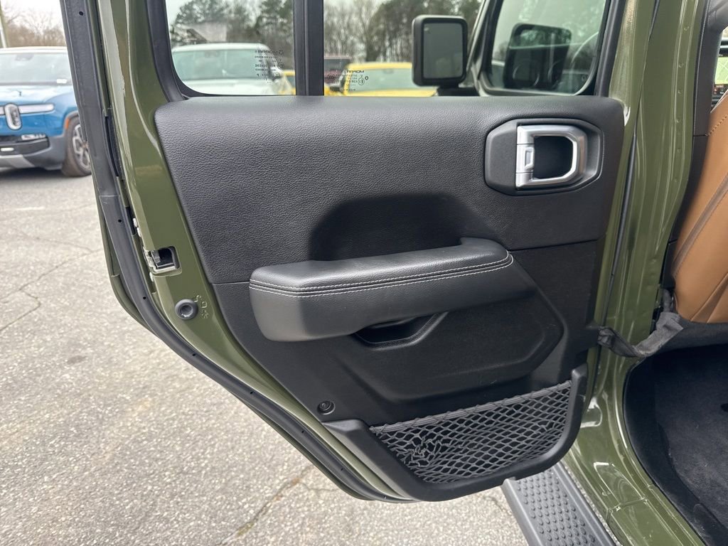 Used 2022 Jeep Wrangler Unlimited Sahara w/ Cold Weather Group image 28