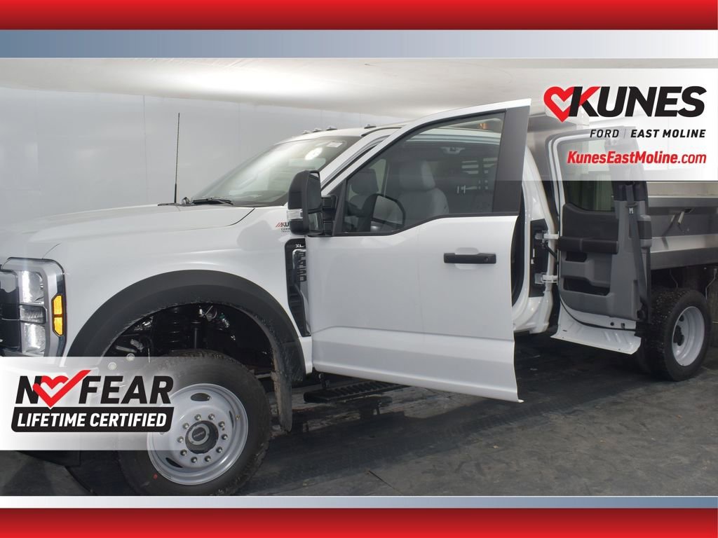 New 2026 Ford F450 XL w/ XL Chrome Package image 1