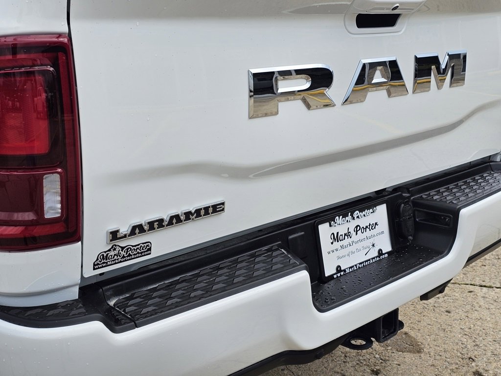 New 2025 RAM 2500 Laramie image 16