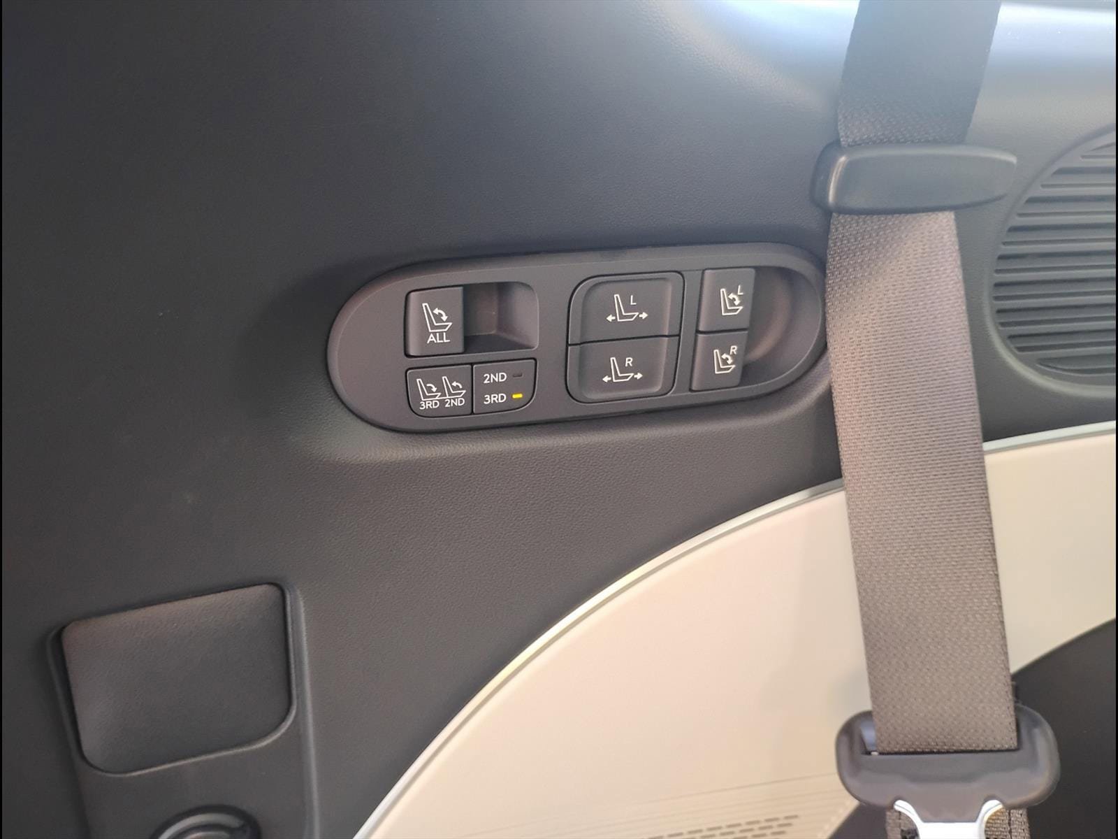 New 2026 Hyundai Palisade Calligraphy image 16