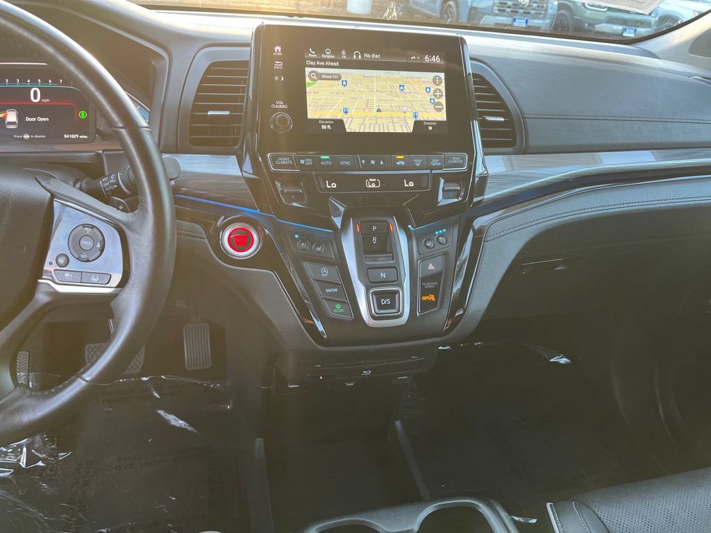 Used 2023 Honda Odyssey Elite image 18