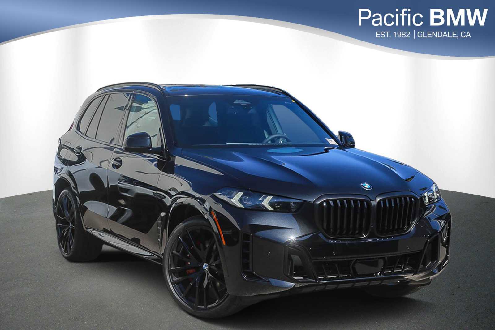 New 2026 BMW X5 xDrive40i w/ M Sport Package