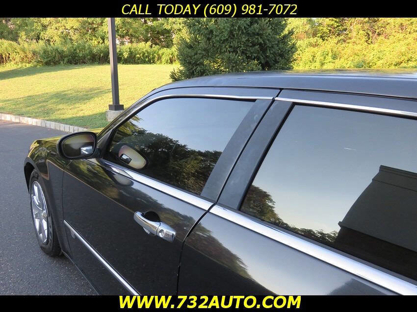 Used 2008 Chrysler 300 C w/ Protection Group II image 26