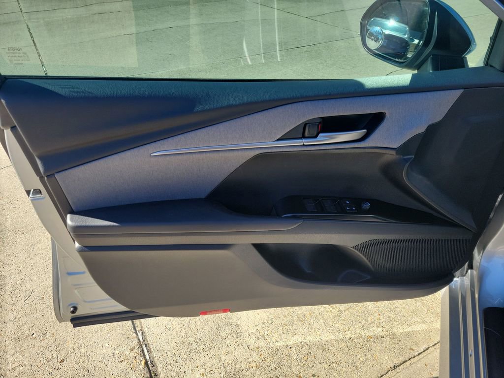 Certified 2025 Toyota Camry LE image 11