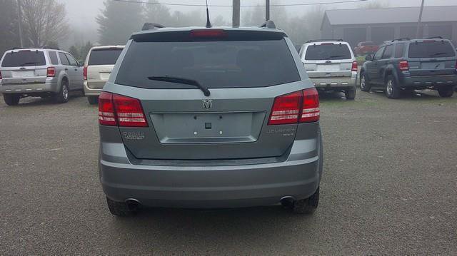 Used 2010 Dodge Journey SXT FWD image 4