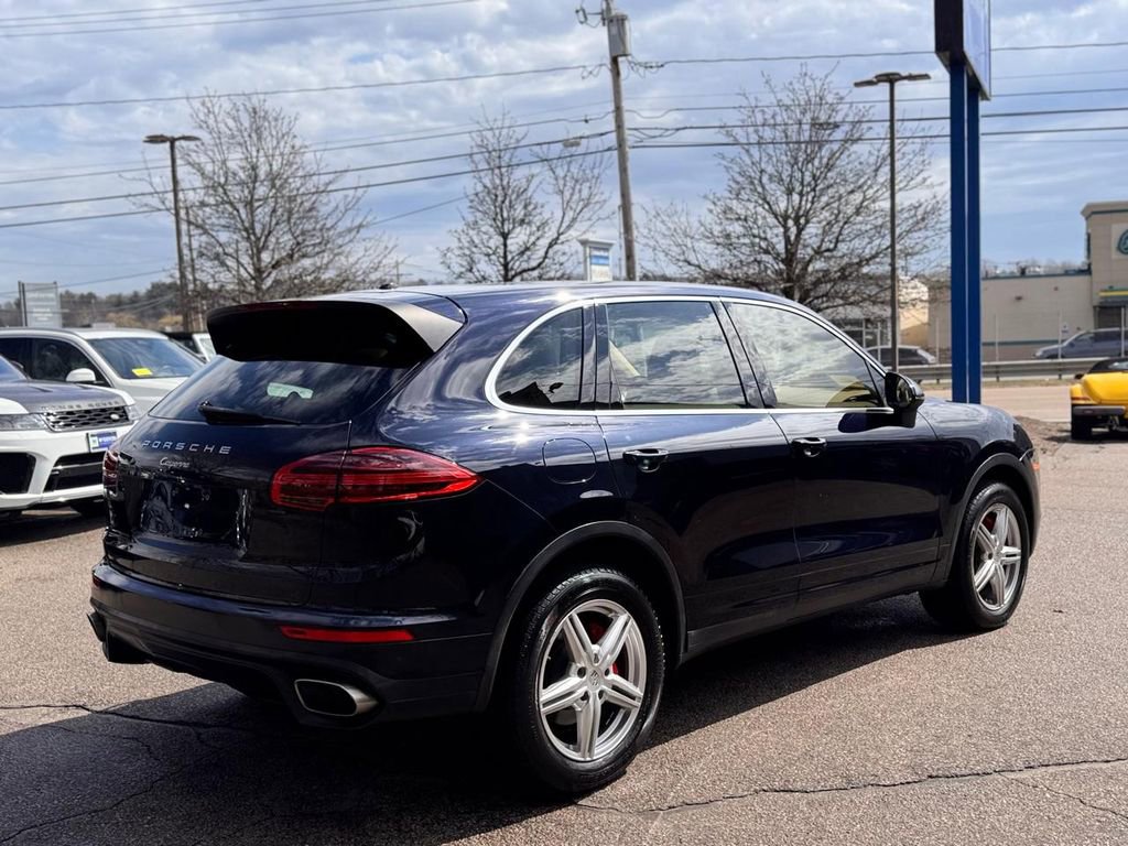 Used 2016 Porsche Cayenne image 6