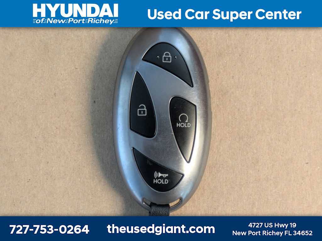 Used 2025 Hyundai Elantra Sport image 31