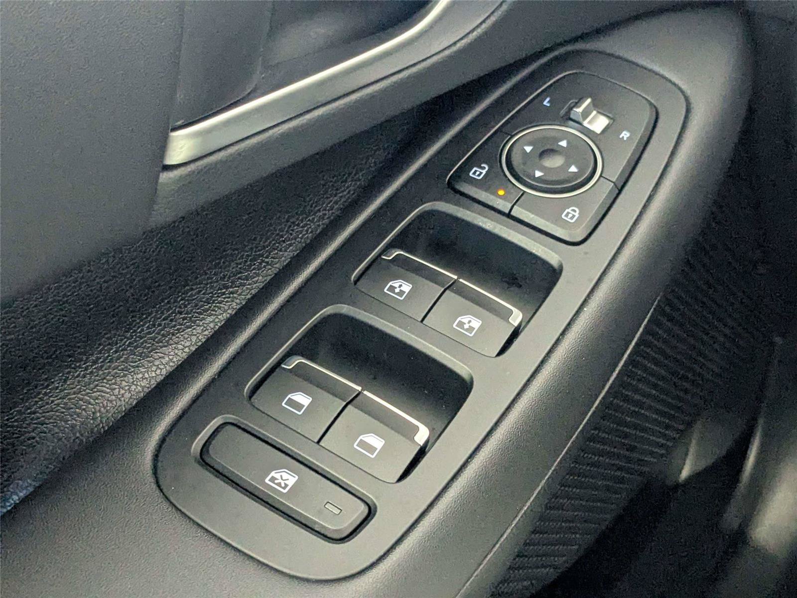 Used 2026 Hyundai Sonata SEL FWD image 11