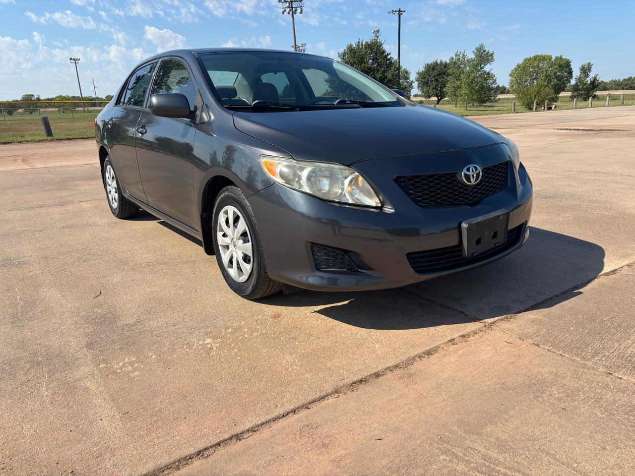Used 2010 Toyota Corolla FWD image 25