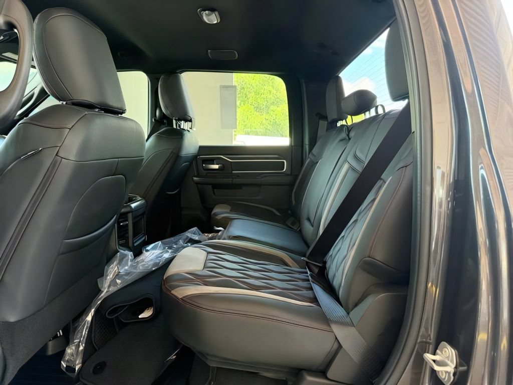 New 2026 RAM 2500 Big Horn AWD/4WD image 23